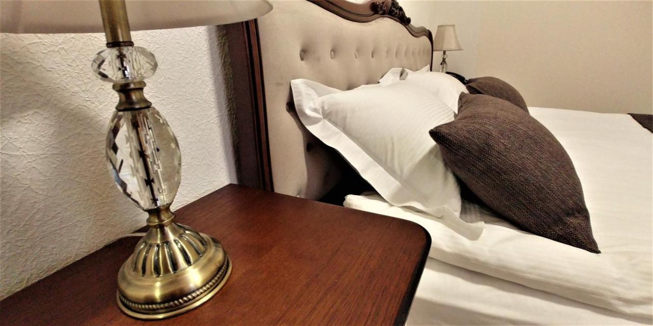 Hotel Meridian Brody Екстериор снимка
